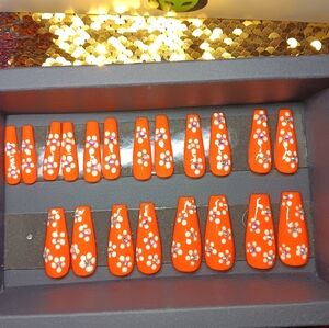 Hand Made press on nails